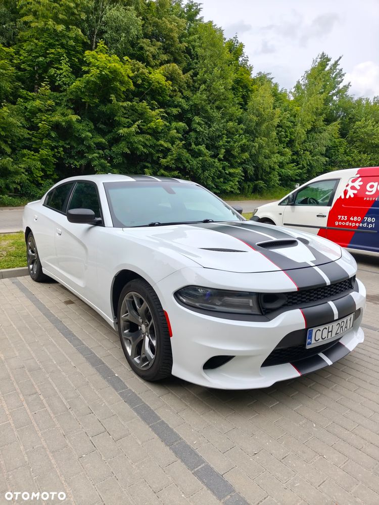 Dodge Charger - 4
