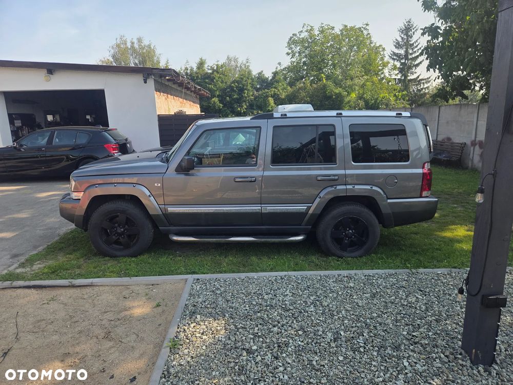 Jeep Commander 3.0 CRD DPF Automatik Limited - 11