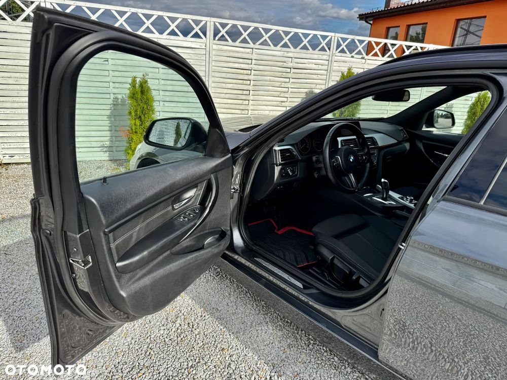 BMW Seria 3 - 32