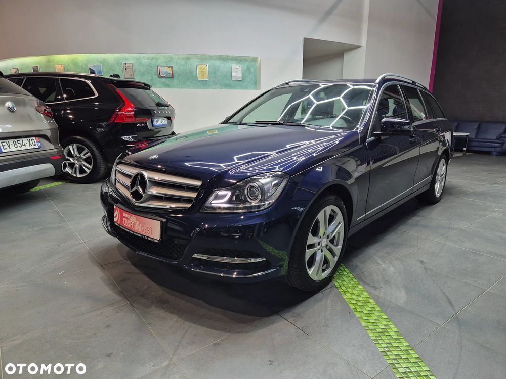 Mercedes-Benz Klasa C 200 T CGI Automatik BlueEFFICIENCY Avantgarde - 2