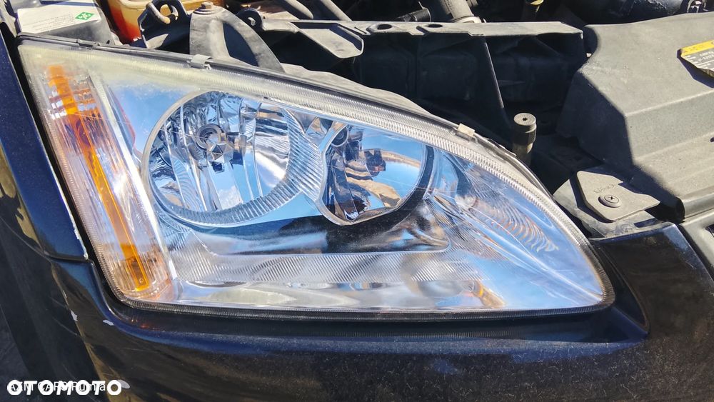 FORD FOCUS II MK2 LAMPA PRAWA - 1