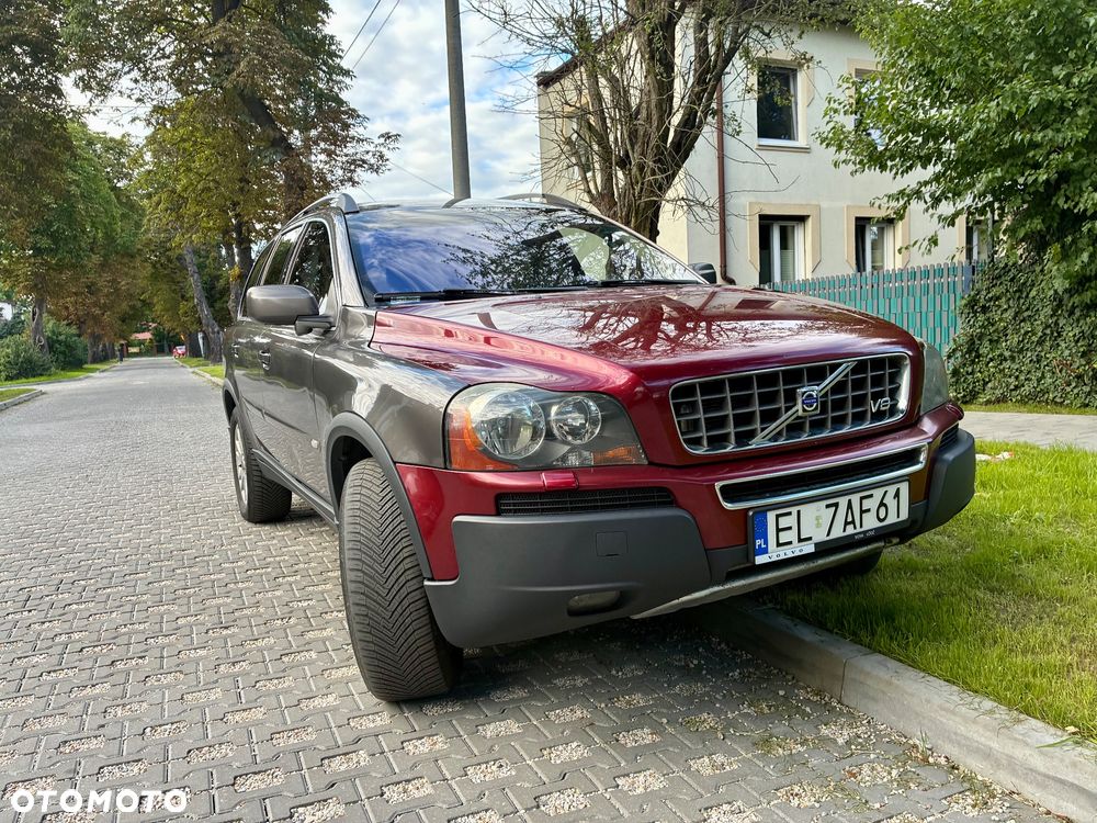 Volvo XC 90 4.4 V8 AWD Momentum - 2