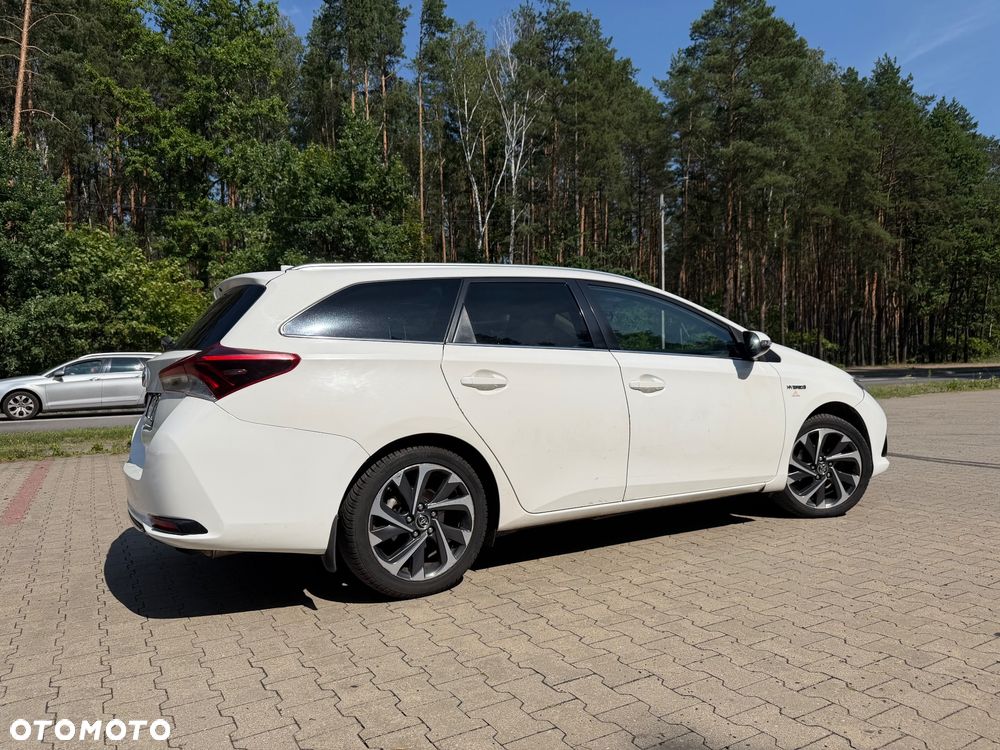 Toyota Auris - 3