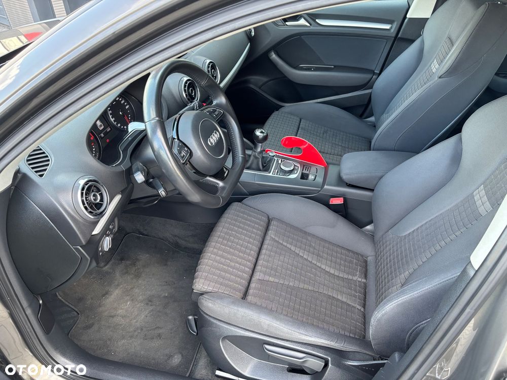 Audi A3 ver-1-6-tdi-sportback - 21