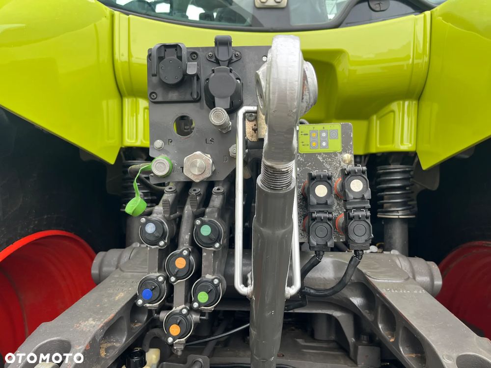 Claas Axion 800 - 16