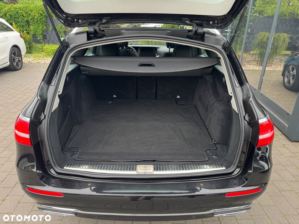 Mercedes-Benz Klasa E 200 d 9G-TRONIC Avantgarde - 31