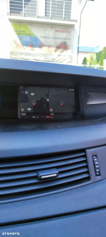 Renault Espace 3.0 dCi Initiale - 8