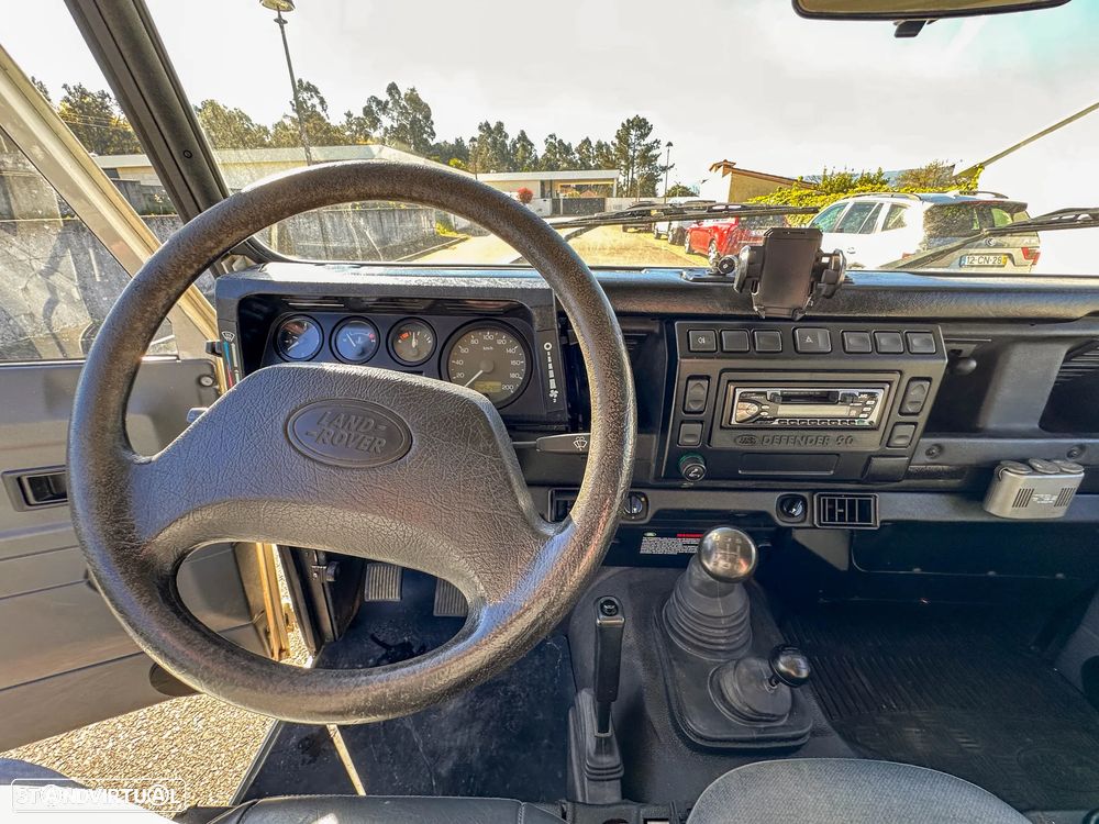 Land Rover Defender 90 2.5 Td5 S - 19