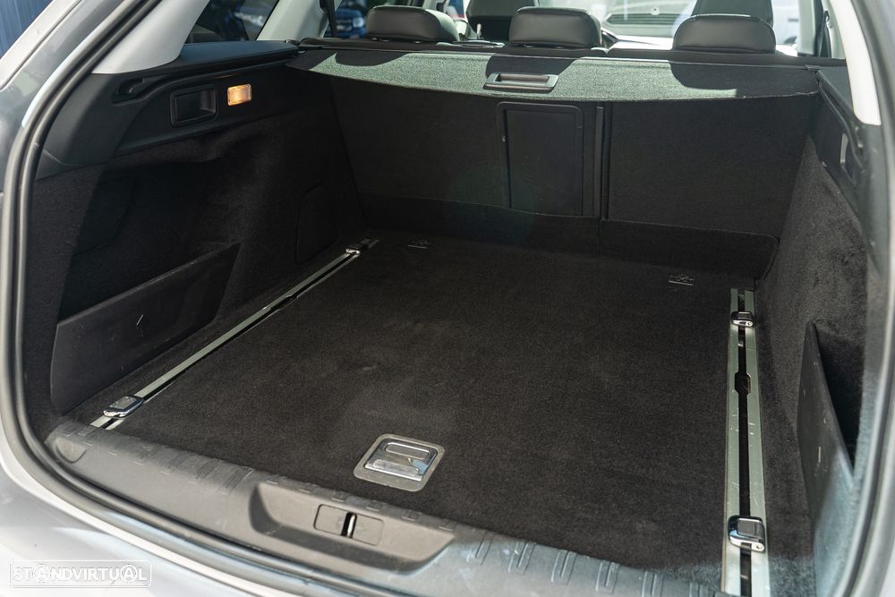 Peugeot 308 SW PureTech 130 EAT6 Stop & Start Allure - 11