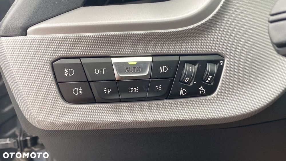 BMW Seria 1 118i Advantage - 20