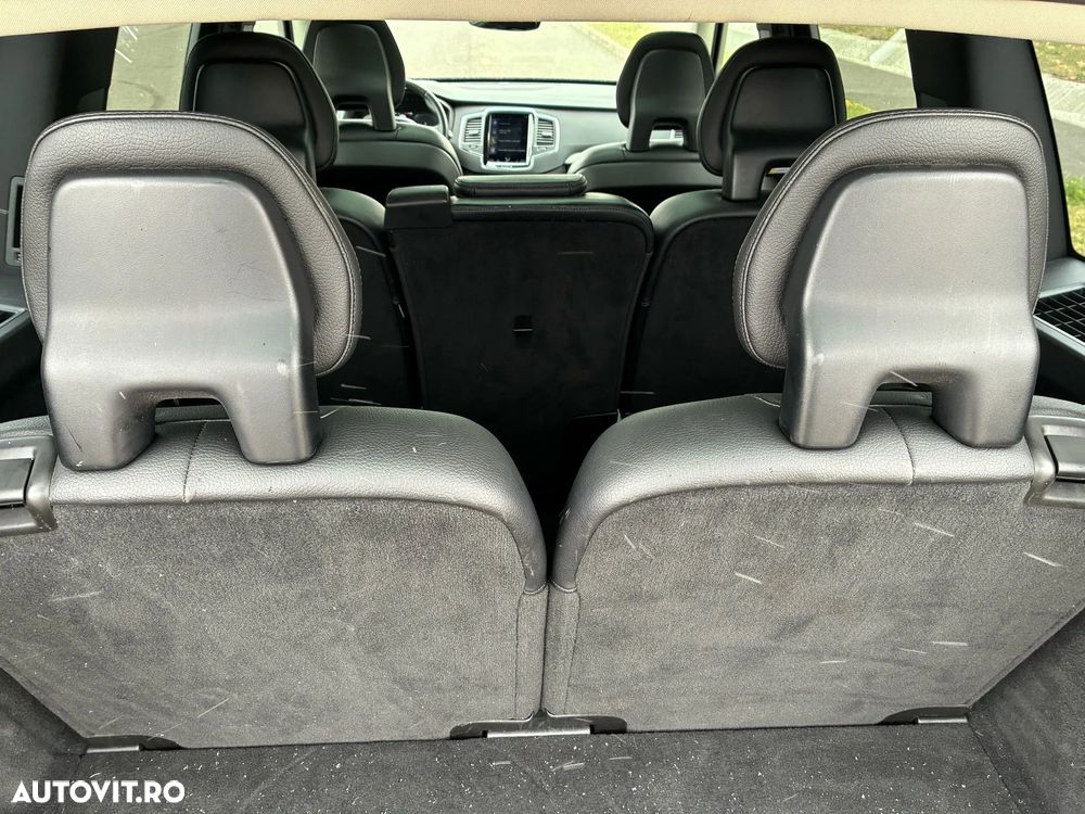 Volvo XC 90 - 23