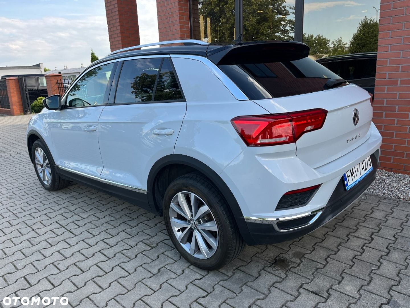 Volkswagen T-Roc 1.0 TSI IQ Drive - 3