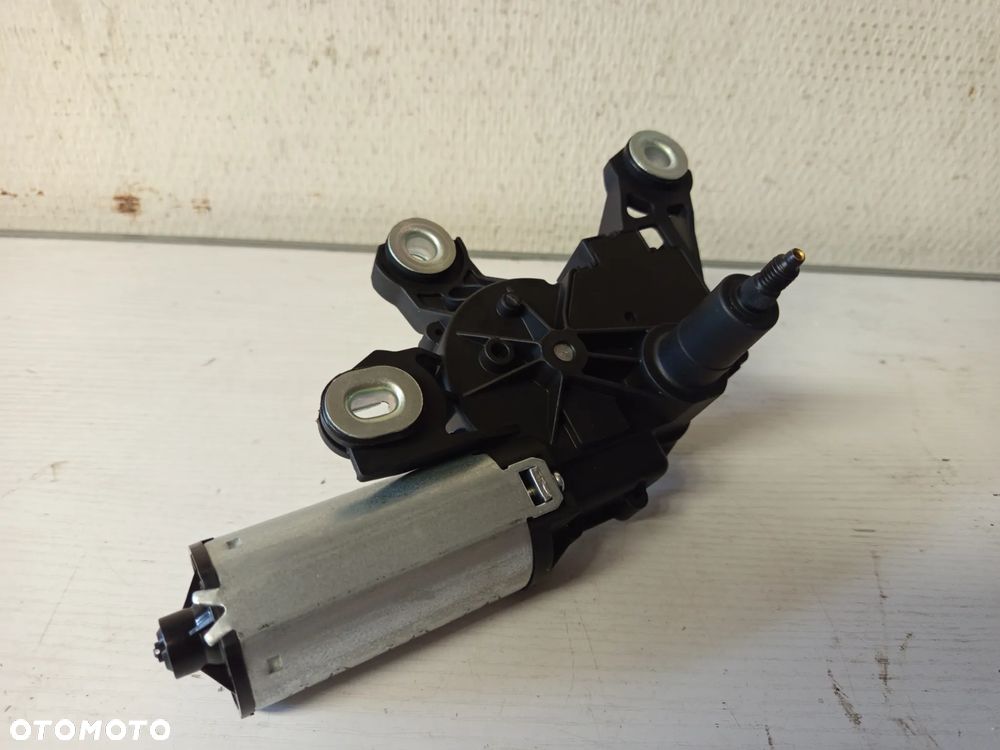 SILNICZEK WYCIERACZKI KLAPY TYLNEJ AUDI A3 8P 08-12 A4B6 00-04 A4 B7 04-08 Q5 08-12 Q7 05-09 NOWY - 3