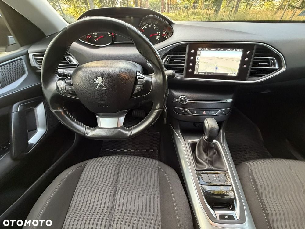 Peugeot 308 - 32