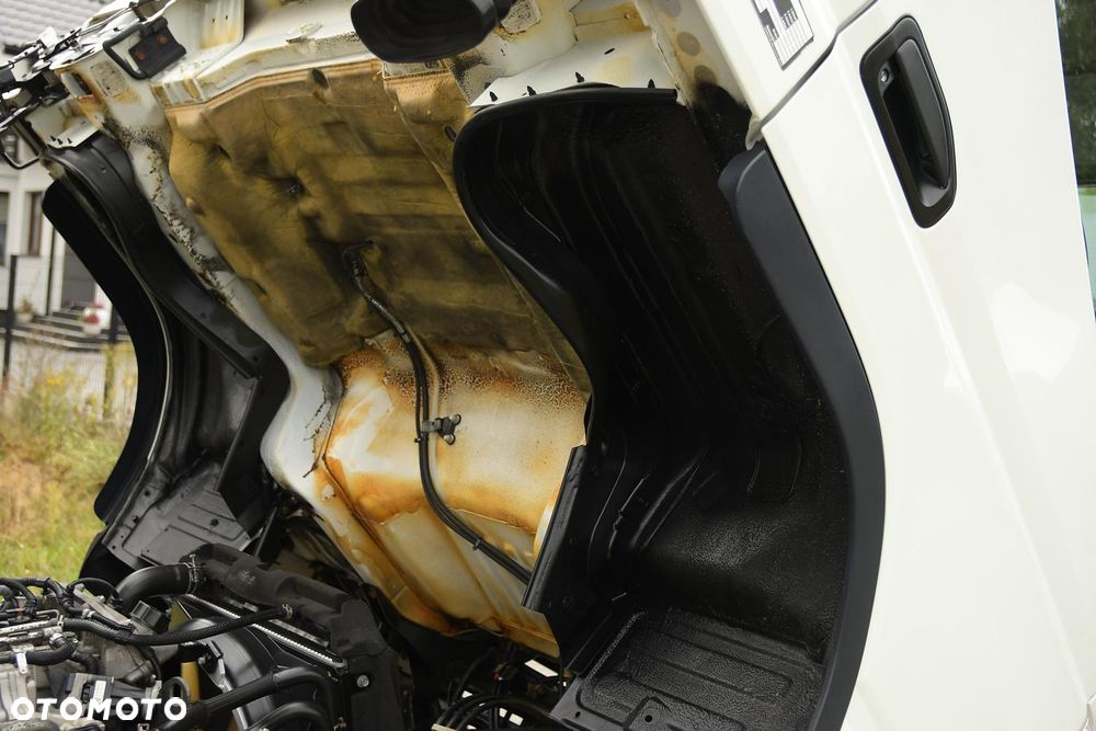 Mitsubishi FUSO=3C15=WYWROTKA=4.15M - 28