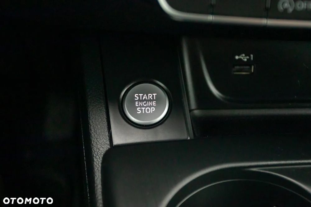 Audi A4 Avant 35 TDI S tronic - 37