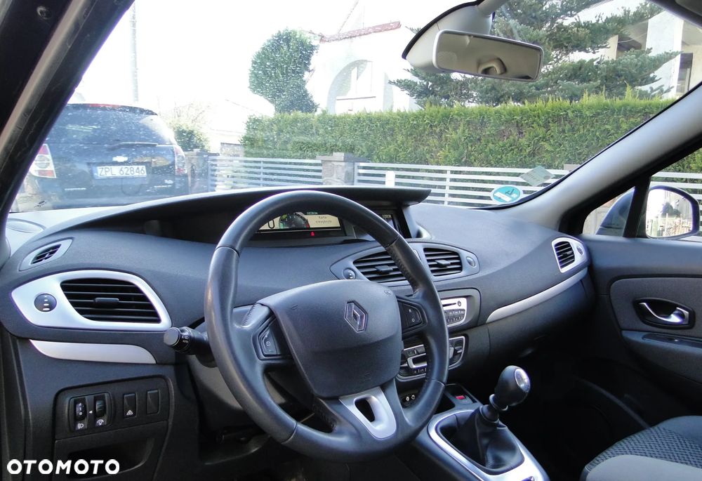Renault Scenic 1.6 16V Expression - 23