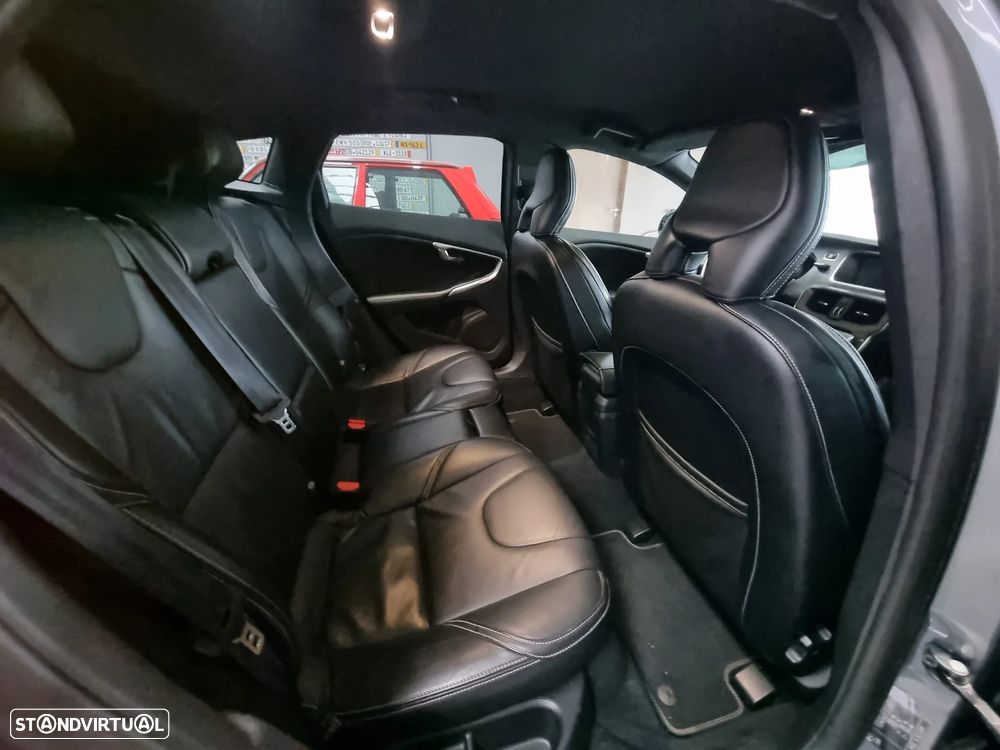Volvo V40 1.6 D2 R-Design - 6