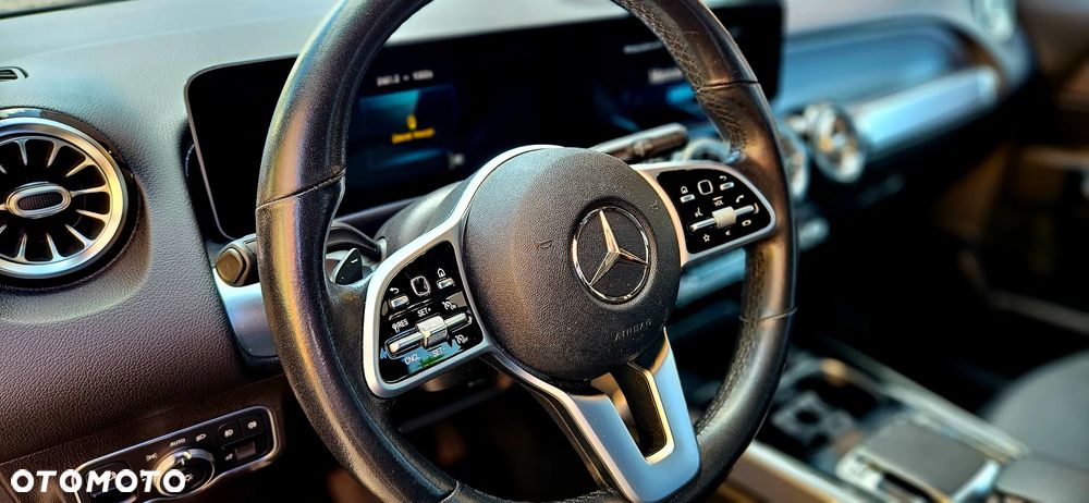 Mercedes-Benz GLB 250 4-Matic Style 8G-DCT - 10