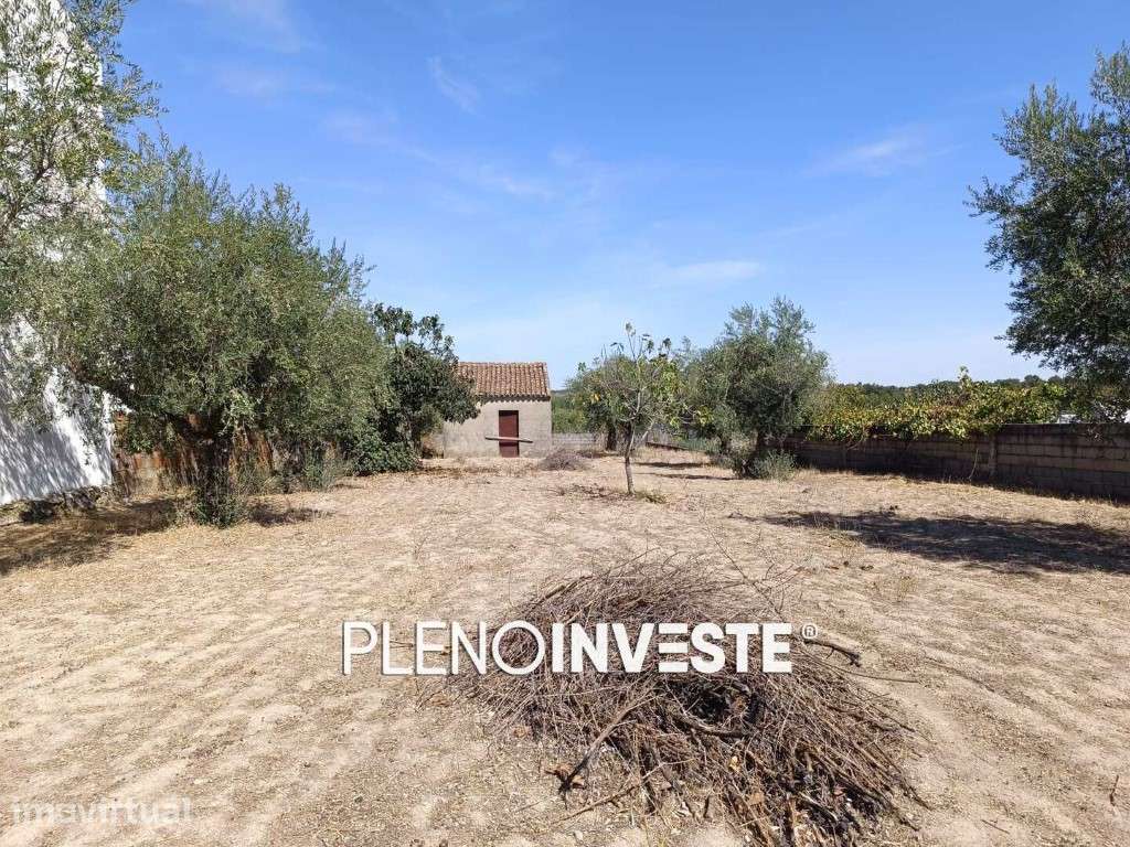 Lote de Terreno com 825m² Urbanizável em Tolosa - Grande imagem: 2/15