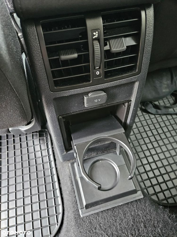 Volkswagen Caddy 2.0 TDI Trendline DSG - 20