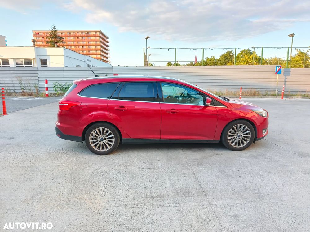 Ford Focus - 1