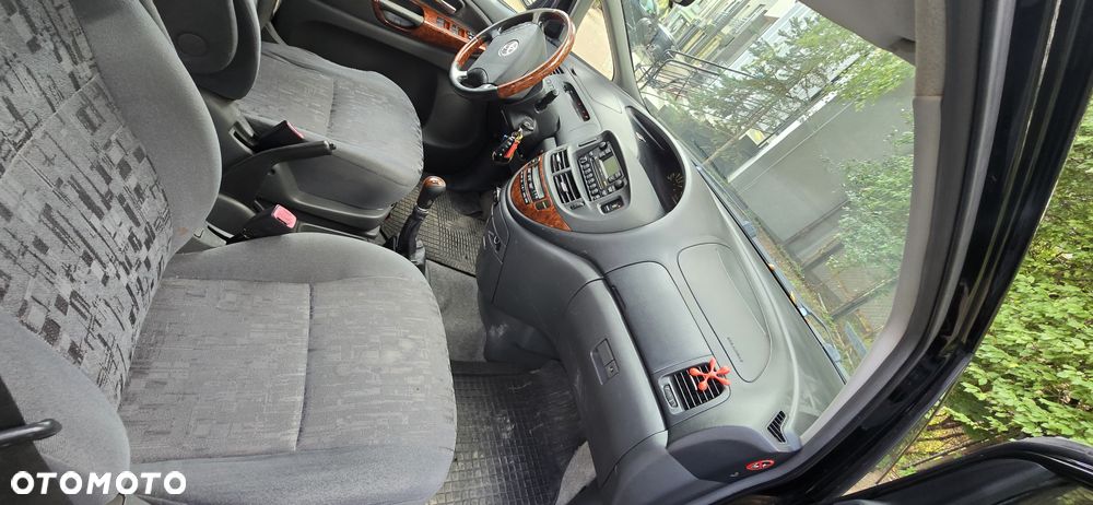 Toyota Previa 2.0 D-4D Luna - 5