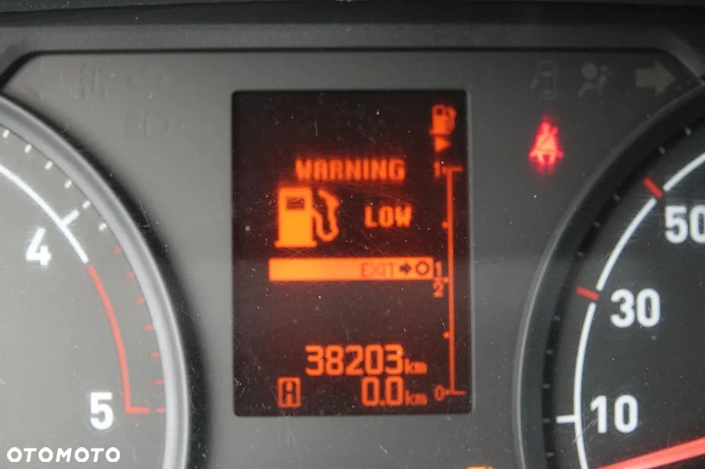 Renault MAXITY 140 / ZABUDOWA BURTOWA / BLIŹNIAK / MANUAL / 3 MIEJSCA / - 35