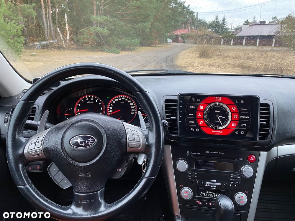 Subaru Outback 3.0RE 000 - 35