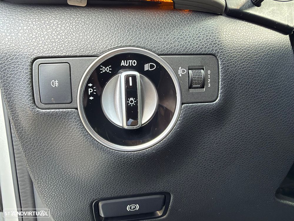 Mercedes-Benz B 180 d Style Aut. - 11