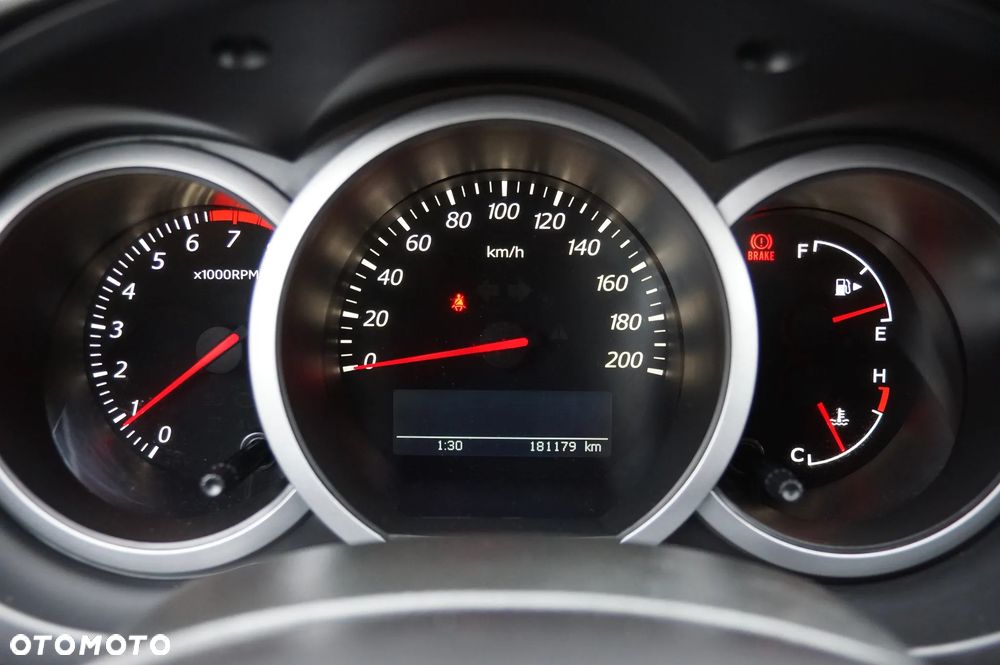 Suzuki Grand Vitara 1.6 Comfort - 15
