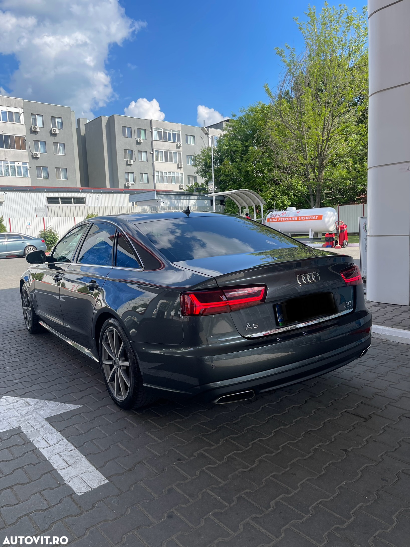 Audi A6 - 5