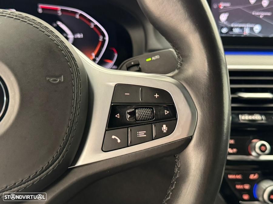 BMW 630 Gran Turismo d Pack M - 21