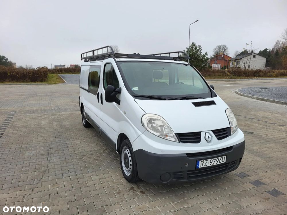 Renault Trafic - 21