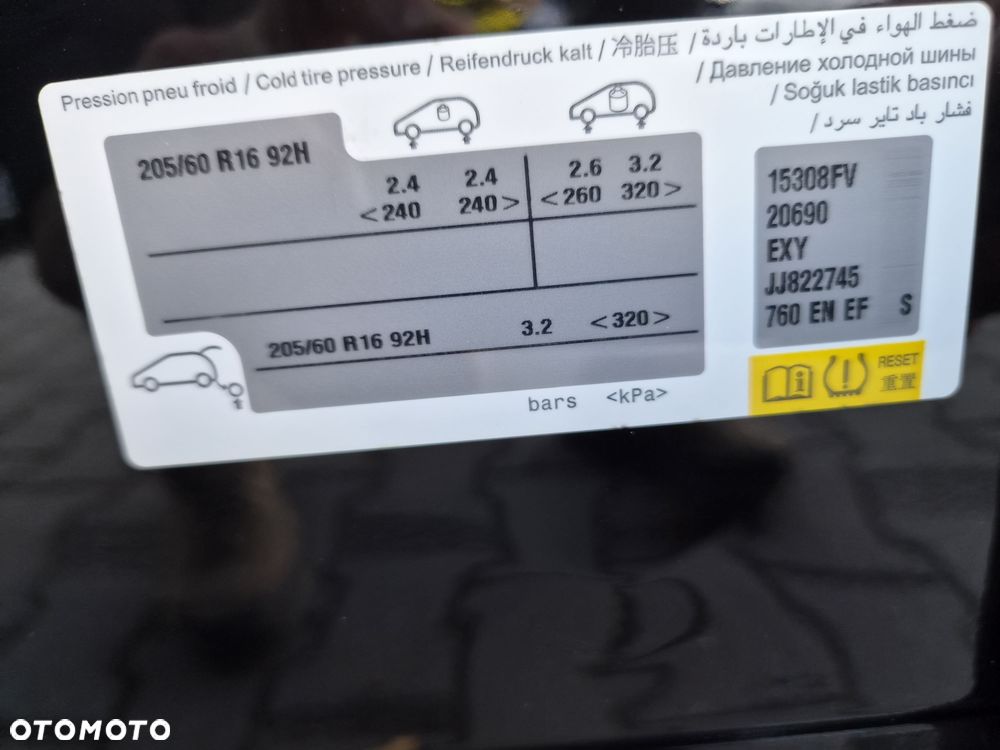 Citroën Berlingo XL 1.2 PureTech Live Pack S&S - 18