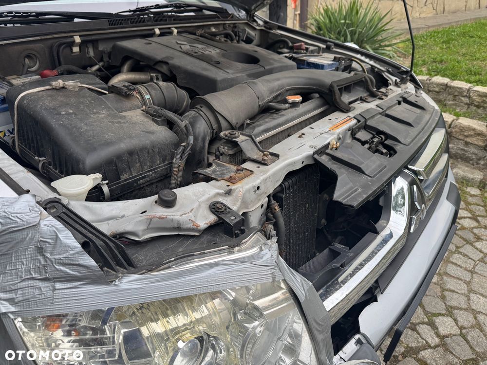 Mitsubishi Pajero 3.2 DI-D Automatik Instyle - 27