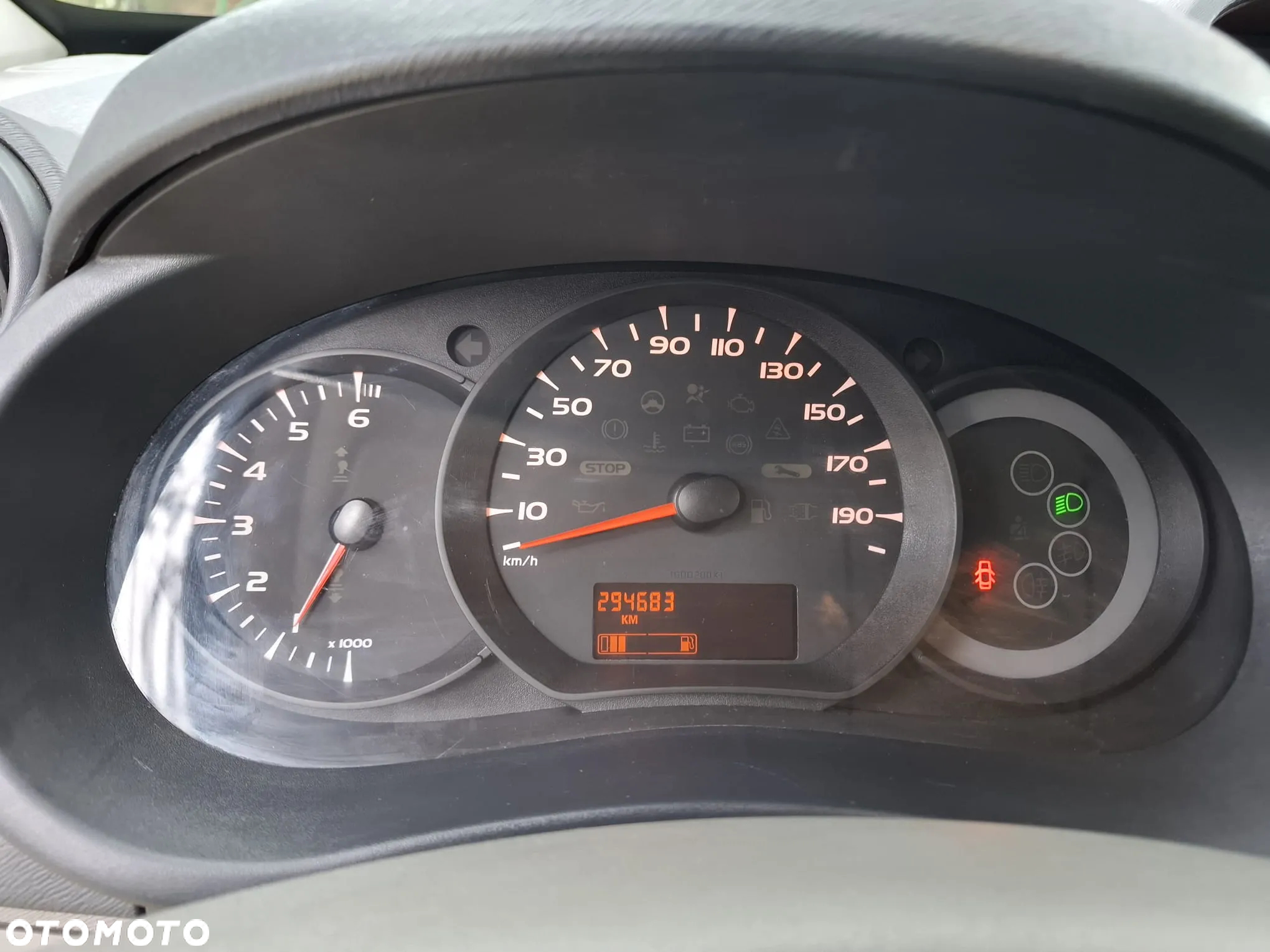 Renault Kangoo 1.5 dCi Helios - 11