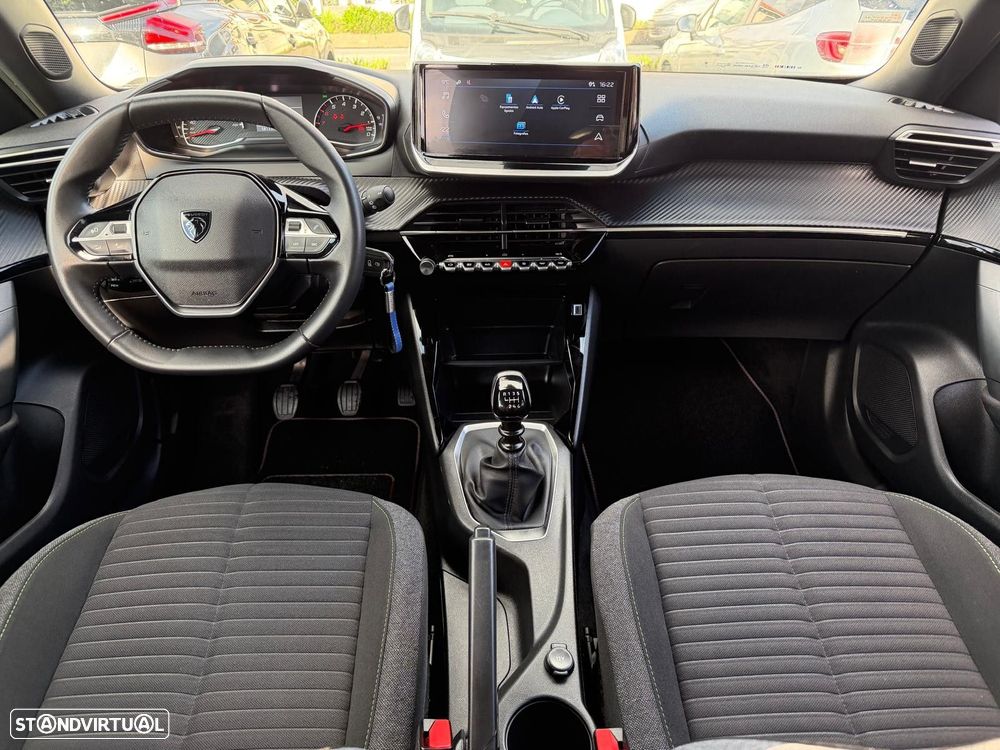 Peugeot 2008 1.2 PureTech Style - 11