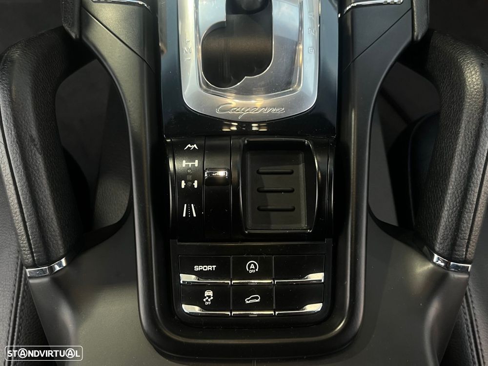Porsche Cayenne - 17