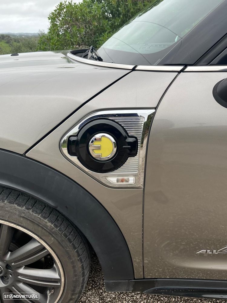 MINI Countryman Cooper SE ALL4 Auto - 3