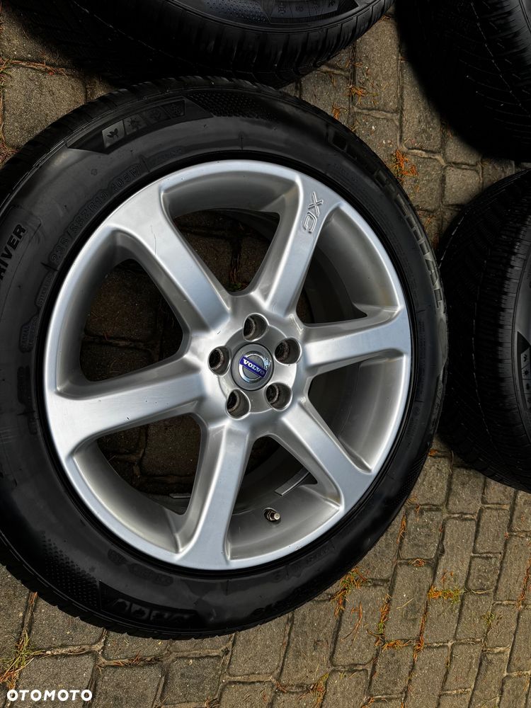 4xKoła Volvo Ford 19 cali 5x108 ET49 30672907 Volvo XC60XC90xc70 - 4