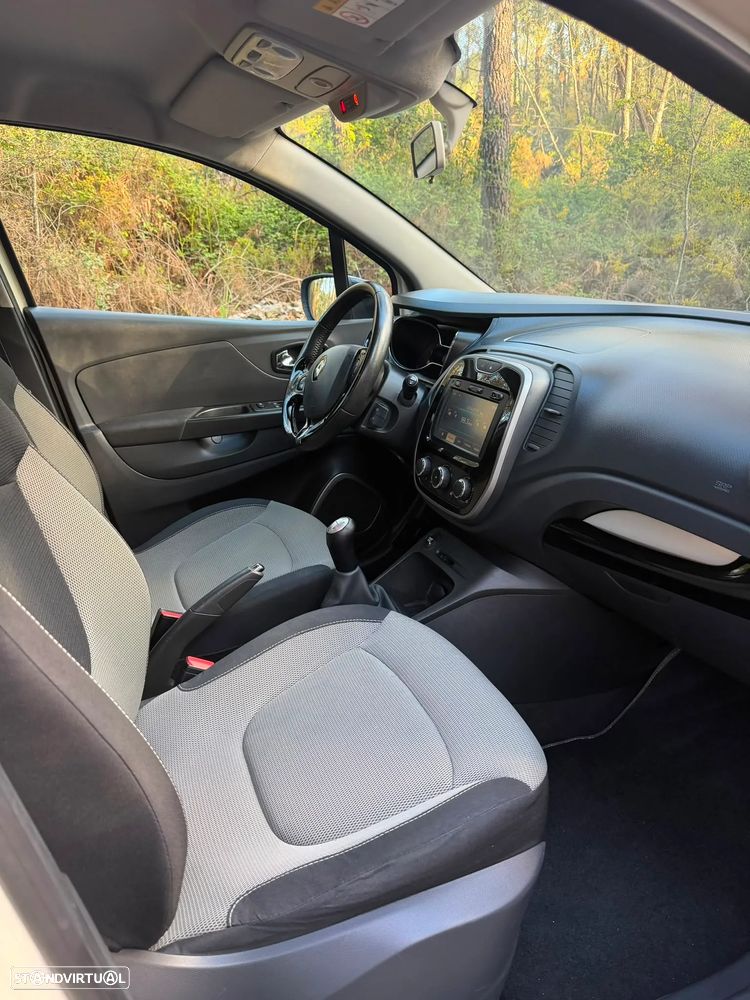 Renault Captur 1.5 dCi - 8