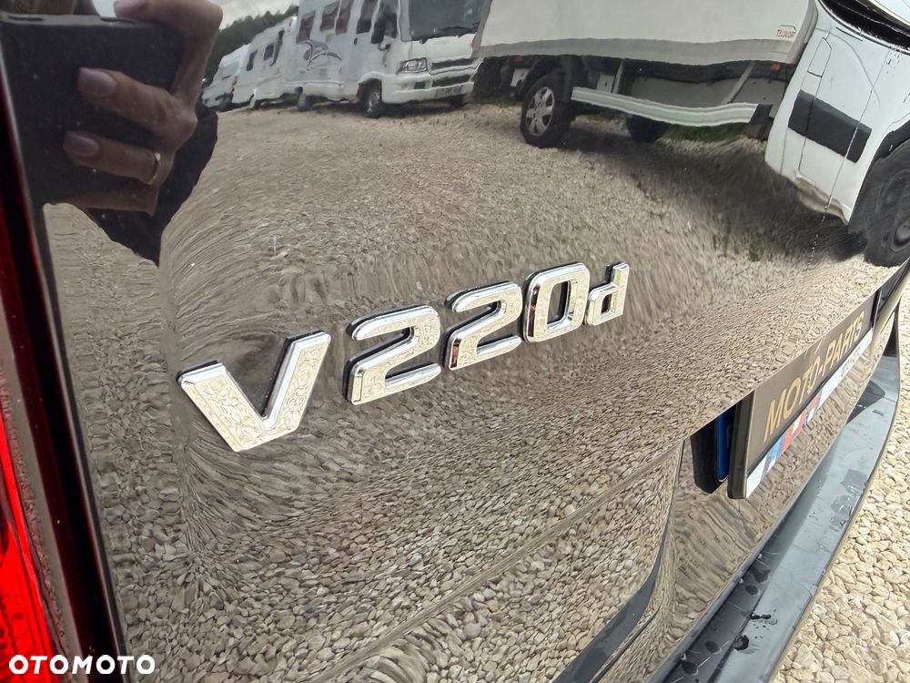 Mercedes-Benz Klasa V - 37