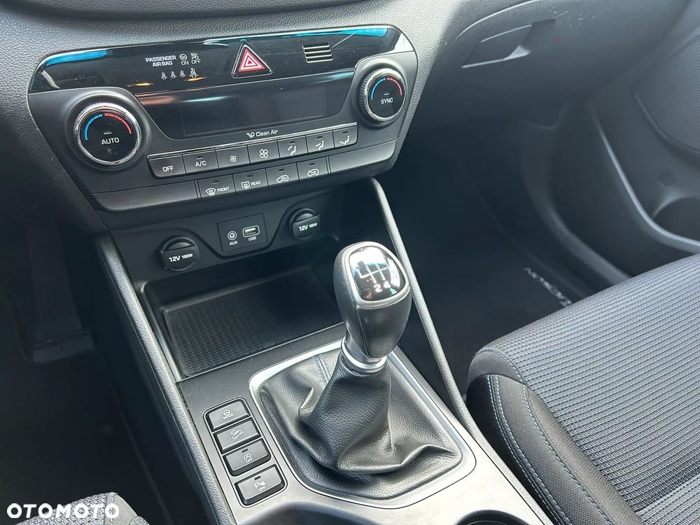 Hyundai Tucson blue 1.7 CRDi 2WD Classic - 18