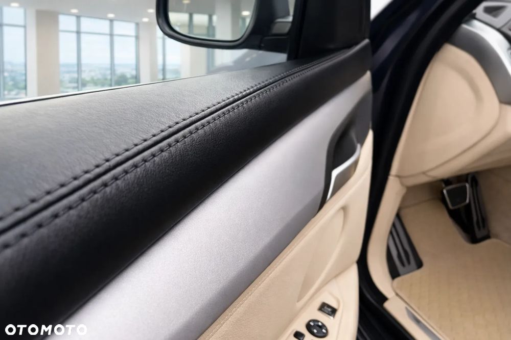 BMW X5 xDrive25d Sport-Aut - 13