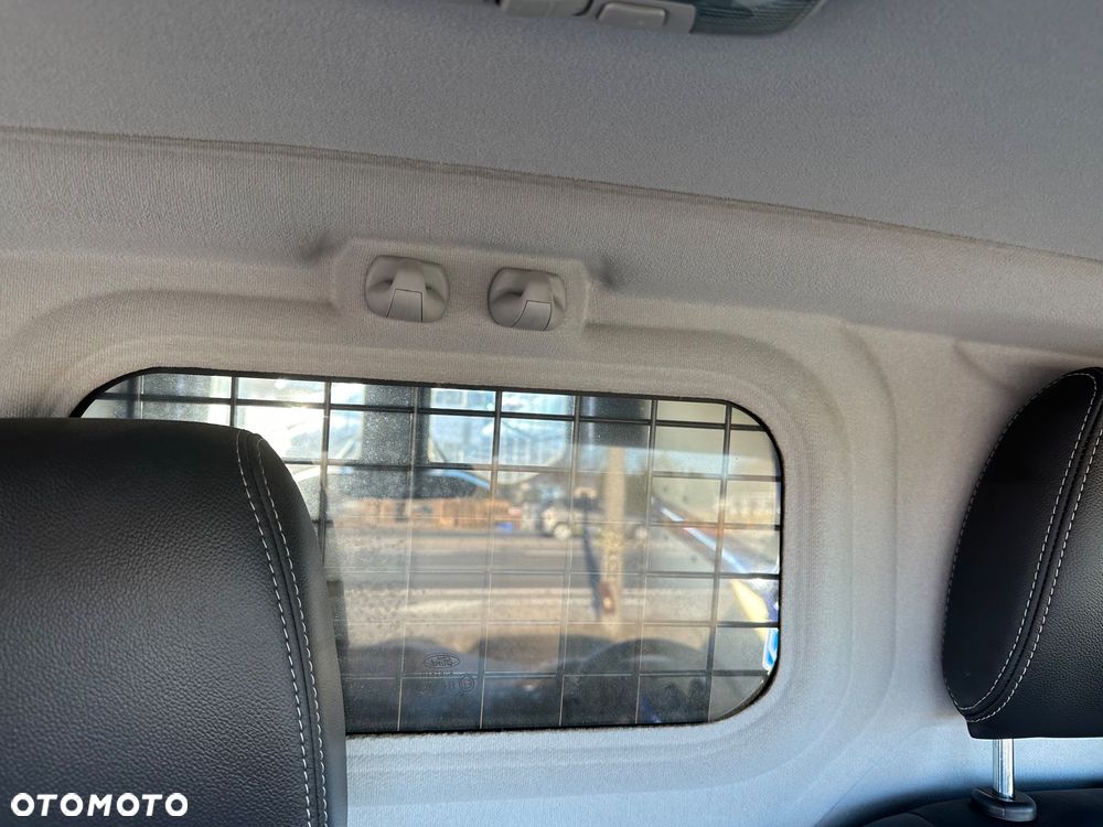 Ford TRANSIT CUSTOM - 27