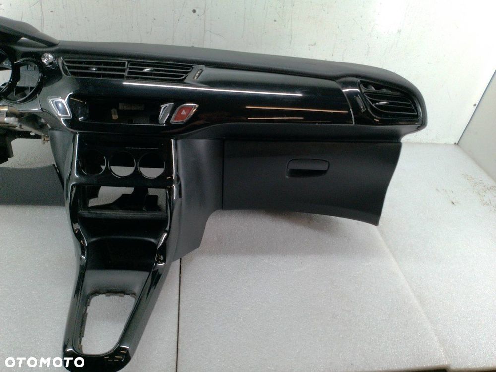 DESKA ROZDZIELCZA,KONSOLA PODUSZKI SENSOR PASY CITROEN C3 II FL - 13