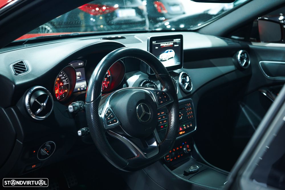 Mercedes-Benz CLA 220 d 7G-DCT AMG Line - 10