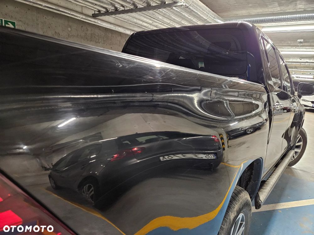 Toyota Hilux 2.4 D-4D Double Cab SR5 4x4 - 7