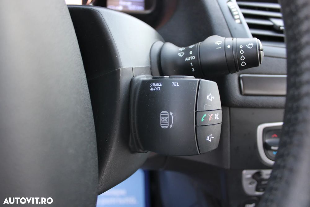 Renault Megane dCi 110 FAP Paris - 27